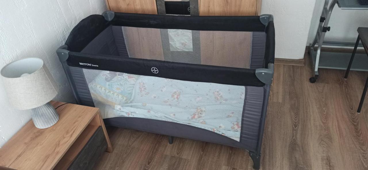 V311 Apartment Рига Екстериор снимка