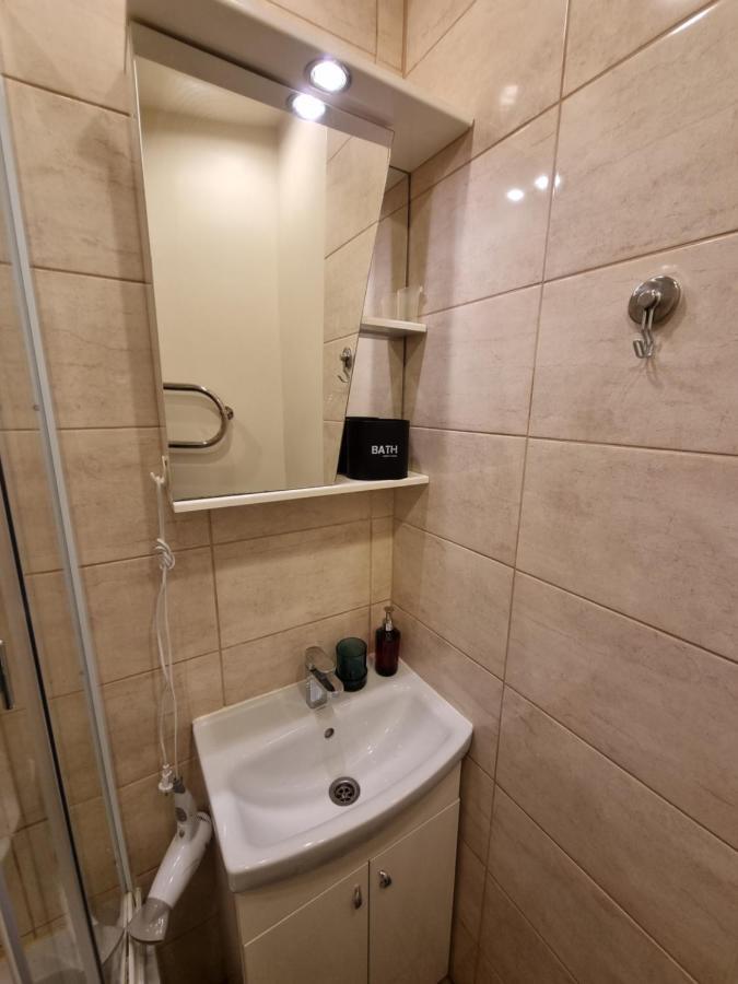 V311 Apartment Рига Екстериор снимка